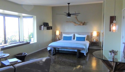 Studio Suite, Kitchenette, Mountain View