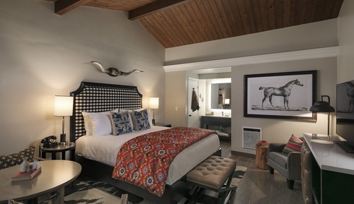 Room, 1 King Bed, Courtyard View