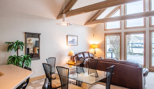 Deluxe Room, Multiple Beds, Lake View