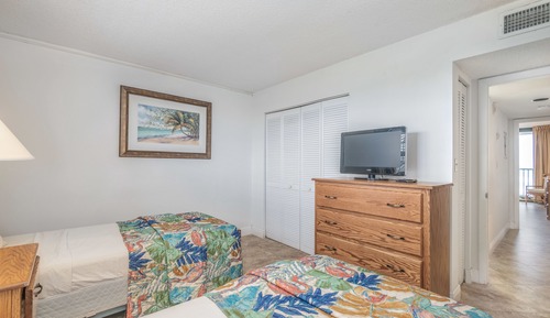 Condo, 2 Bedrooms, Balcony, Partial Ocean View