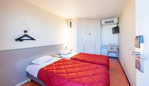 Standard Room, 2 Twin Beds