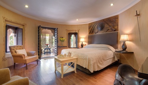  Vintage Suite