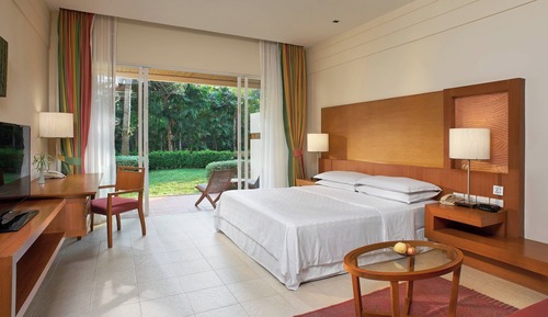 Room, 1 King Bed with Sofa bed, Non Smoking, Terrace