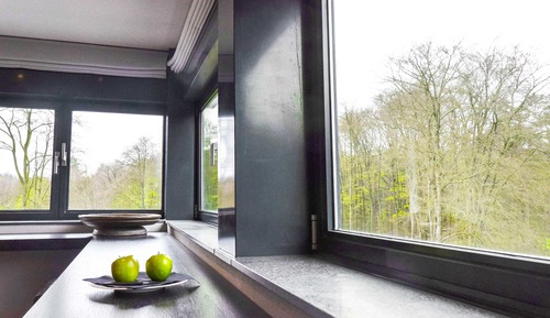 Standard Room, 1 King Bed, Garden View, Tower