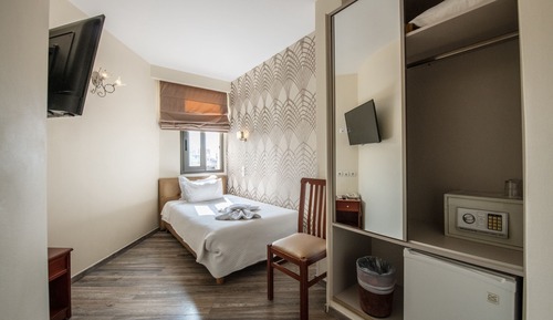 Single Room