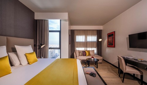 Executive Suite