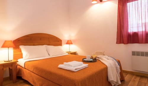 Duplex, 1 Bedroom
