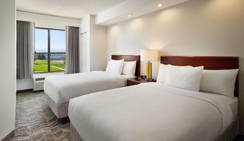 Suite, 2 Double Beds, Non Smoking, Mountain View