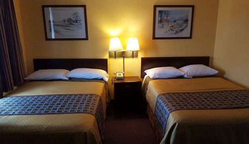 Double Room, Smoking