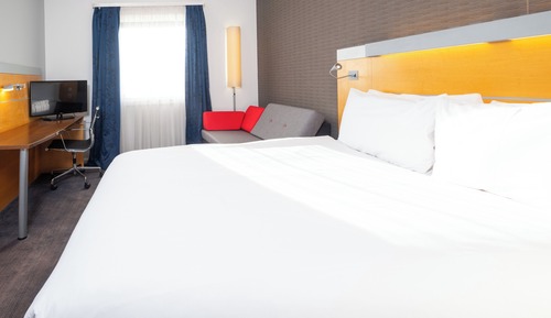 Standard Room (with Free Hot Breakfast)