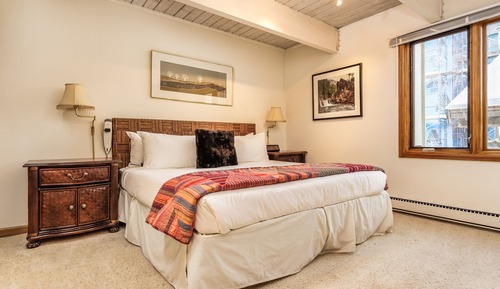 Standard Condo, 2 Bedrooms, Fireplace (Chateau Dumont 10)