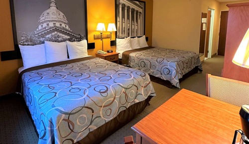 Standard Room, 2 Queen Beds