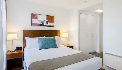 One Bedroom Apartment