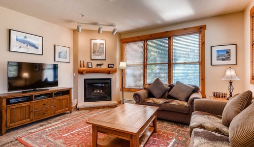 Condo, 2 Bedrooms