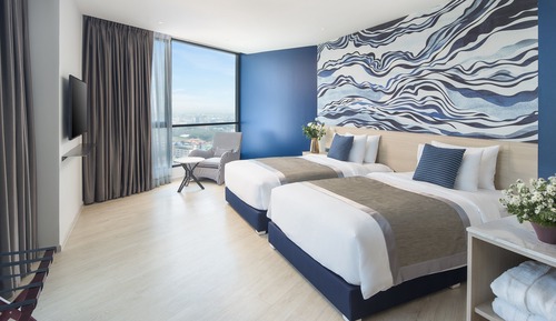 Deluxe Room, City View