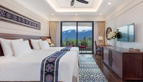 Balcony Mountain View - Free Herbal Bath