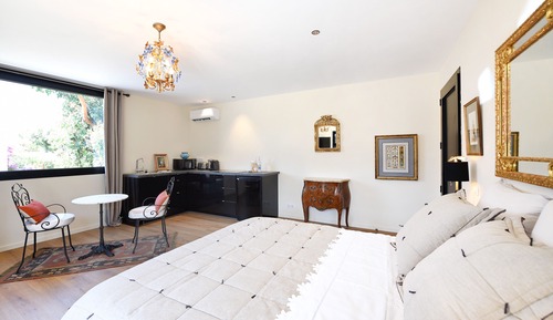 Luxury Suite (El Patio)