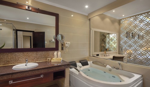 Junior Suite, 2 Queen Beds, Hot Tub