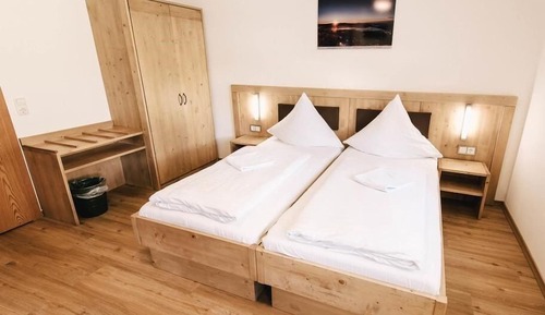 Comfort Triple Room, Ensuite (Sonnenwald)