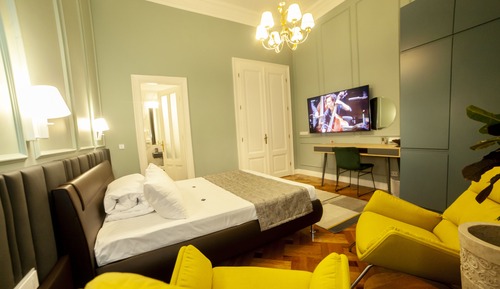 Exclusive Apartment