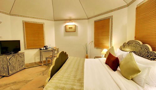 Executive Cottage