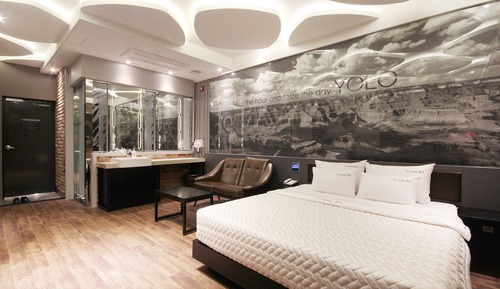 Room (1 room 1 parking *VIP crystal* (Netfl)