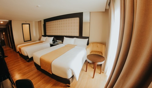 Deluxe Twin Room, 2 Queen Beds (West Wing)