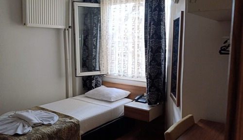 Economy Double Room