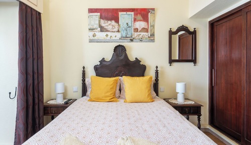 Classic Double Room, 1 Double Bed, Shared Bathroom