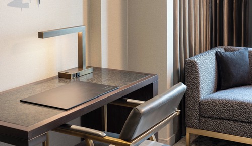 Suite, 1 Bedroom, Corner