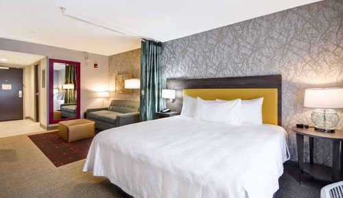 Studio Suite, 1 King Bed, Non Smoking