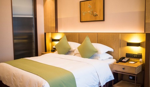 Deluxe Room, 1 King Bed, Smoking