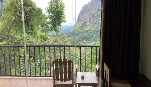 Deluxe Double or Twin Room, 1 Queen Bed, Mountain View, Garden Area