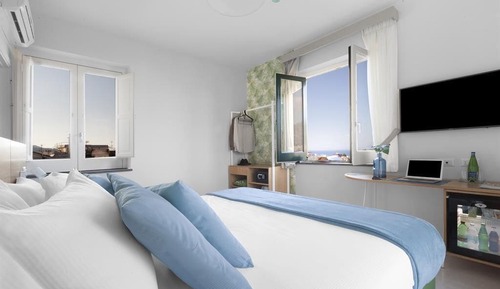 Superior Room, Garden View