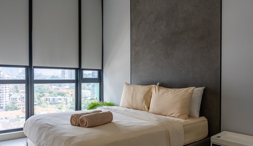Business Apartment, City View