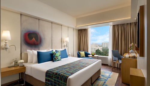 Deluxe Room, 1 King Bed