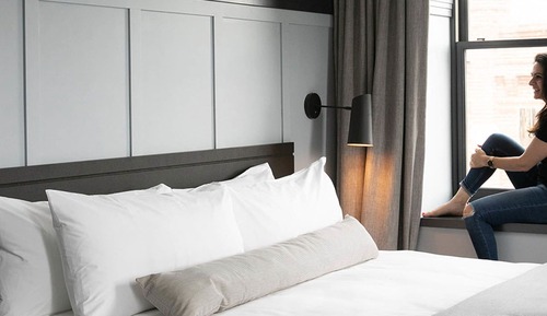 Deluxe Room, 1 King Bed