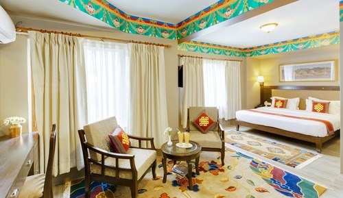 Deluxe Double or Twin Room