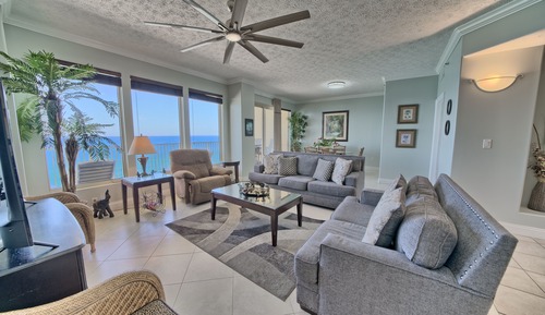 Condo, 2 Bedrooms
