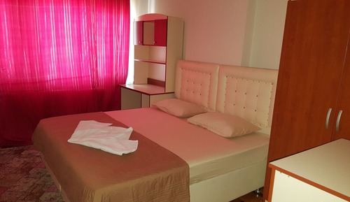 Apartment, 3 Bedrooms, Sea View