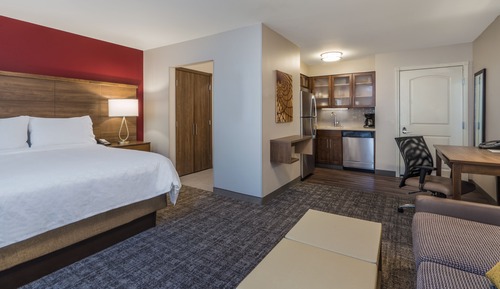 Studio Suite, Kitchen
