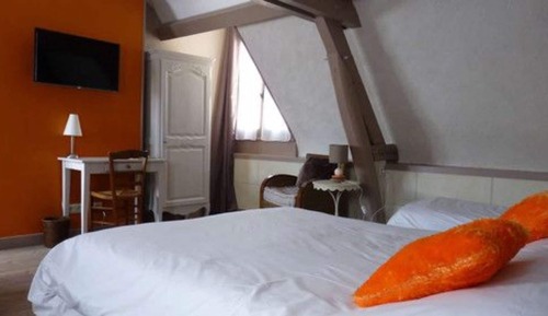 Comfort Triple Room