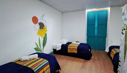 Basic Triple Room, Non Smoking, City View