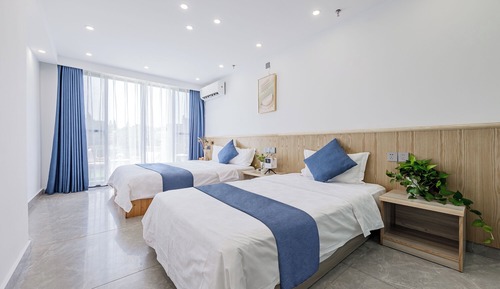 Signature Loft, 2 Bedrooms, Patio, River View
