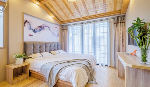 Family Loft, Multiple Beds, Balcony, Mezzanine