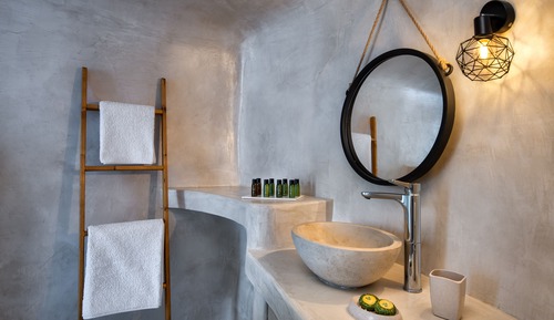 Deluxe Suite with outdoor Hot Tub (Feredini)