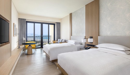 Room, 2 Double Beds, Balcony, Partial Sea View