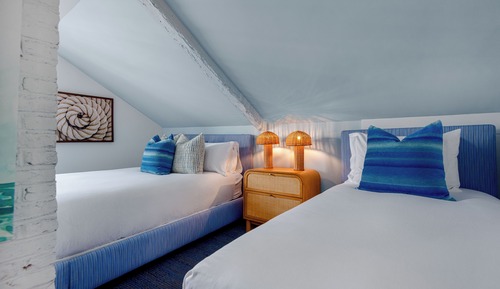 Standard Room, Multiple Beds (Morgan)