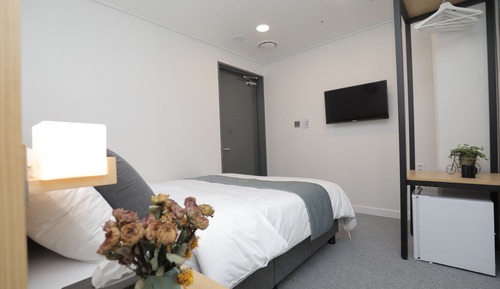 Economy Double Room, No Windows