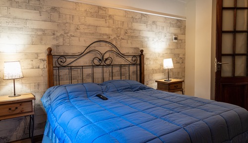Standard Double Room, Shared Bathroom (N° 5 - Messi)